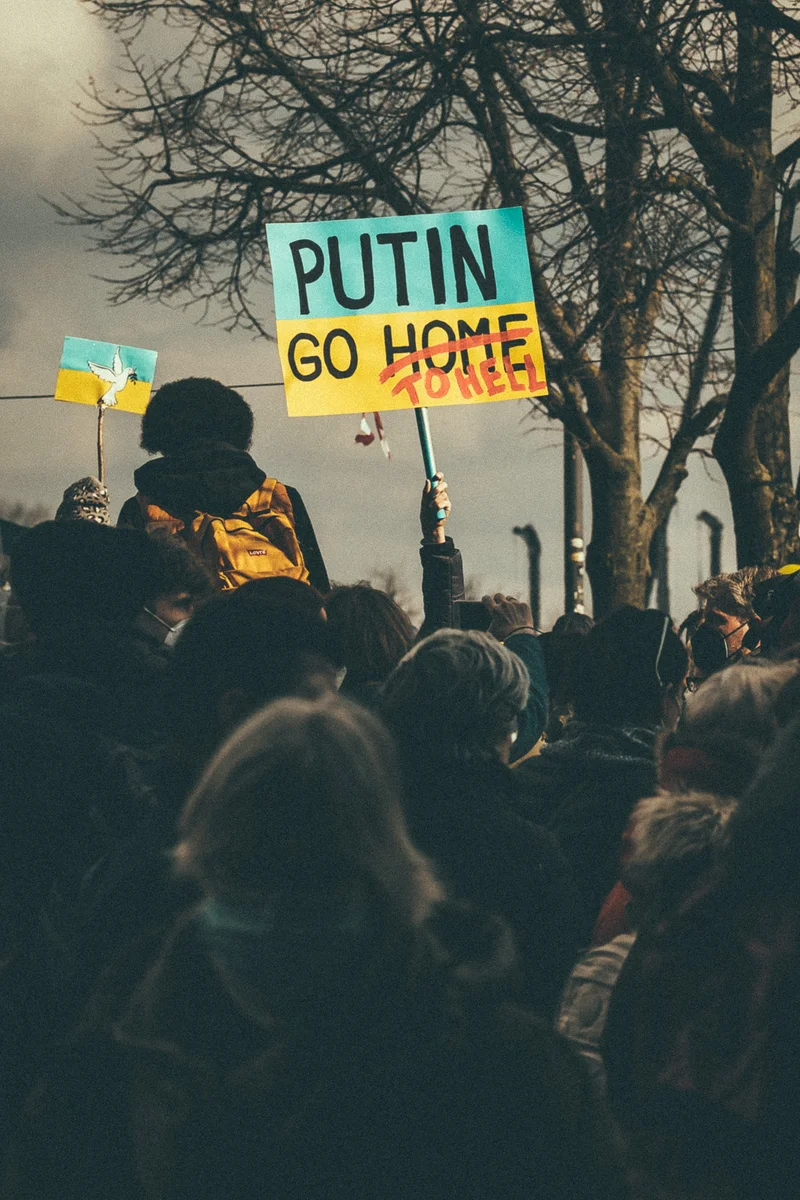 PUTIN - GO TO HELL!